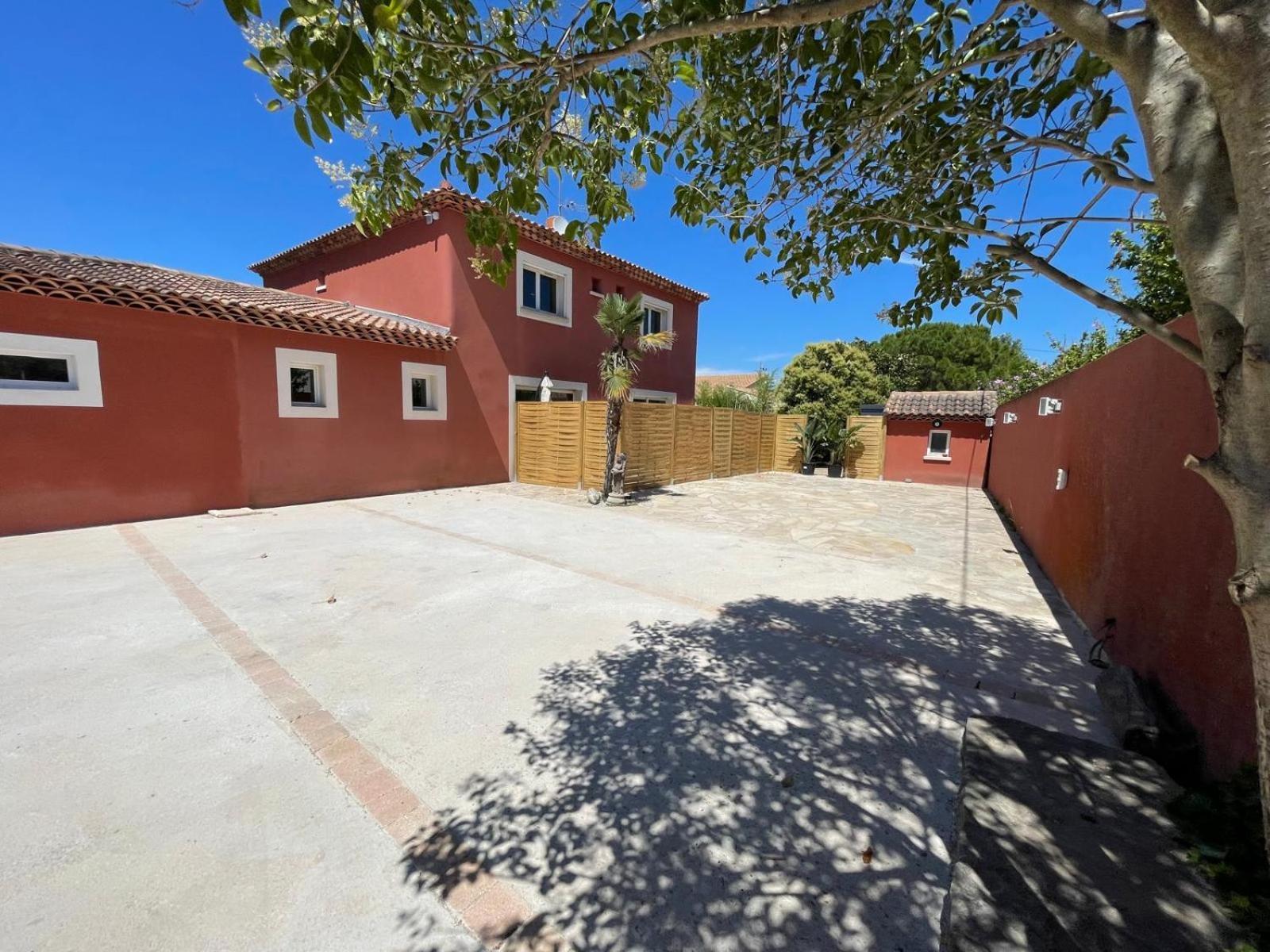 La Casa Bella Gignac-la-Nerthe Exterior foto